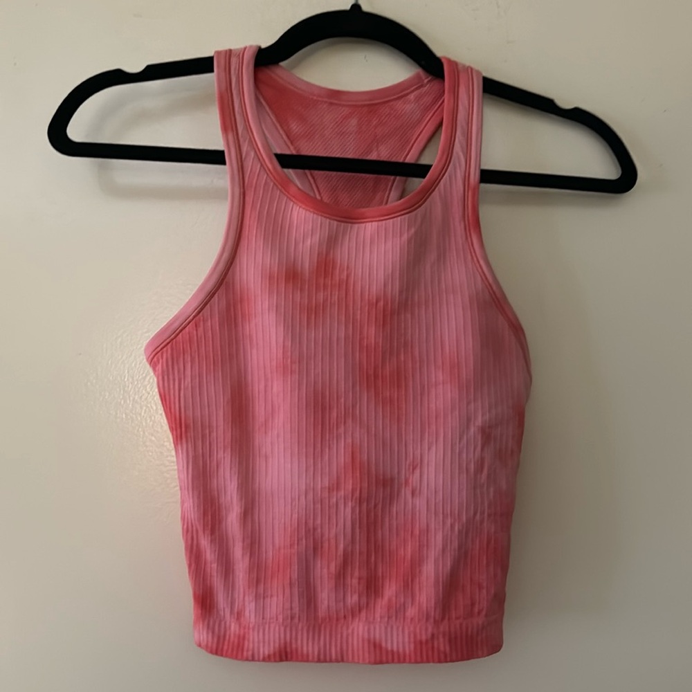 Lululemon Ebb Street cropped tank size 4 marble dye raspberry